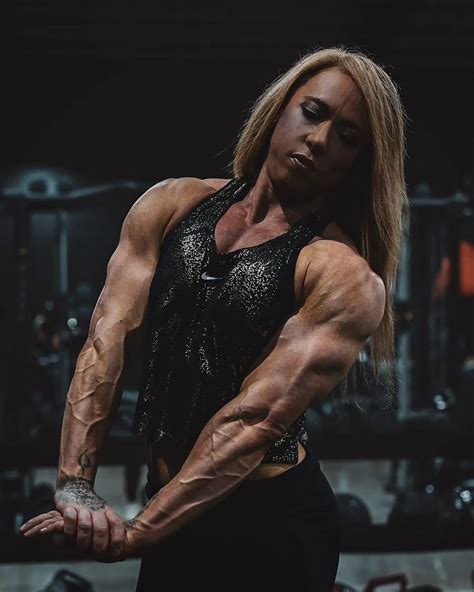 krissy lia|230 – IFBB Women’s Physique Pro Kristyn Lia.